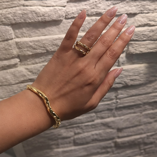 Nova Bracelet