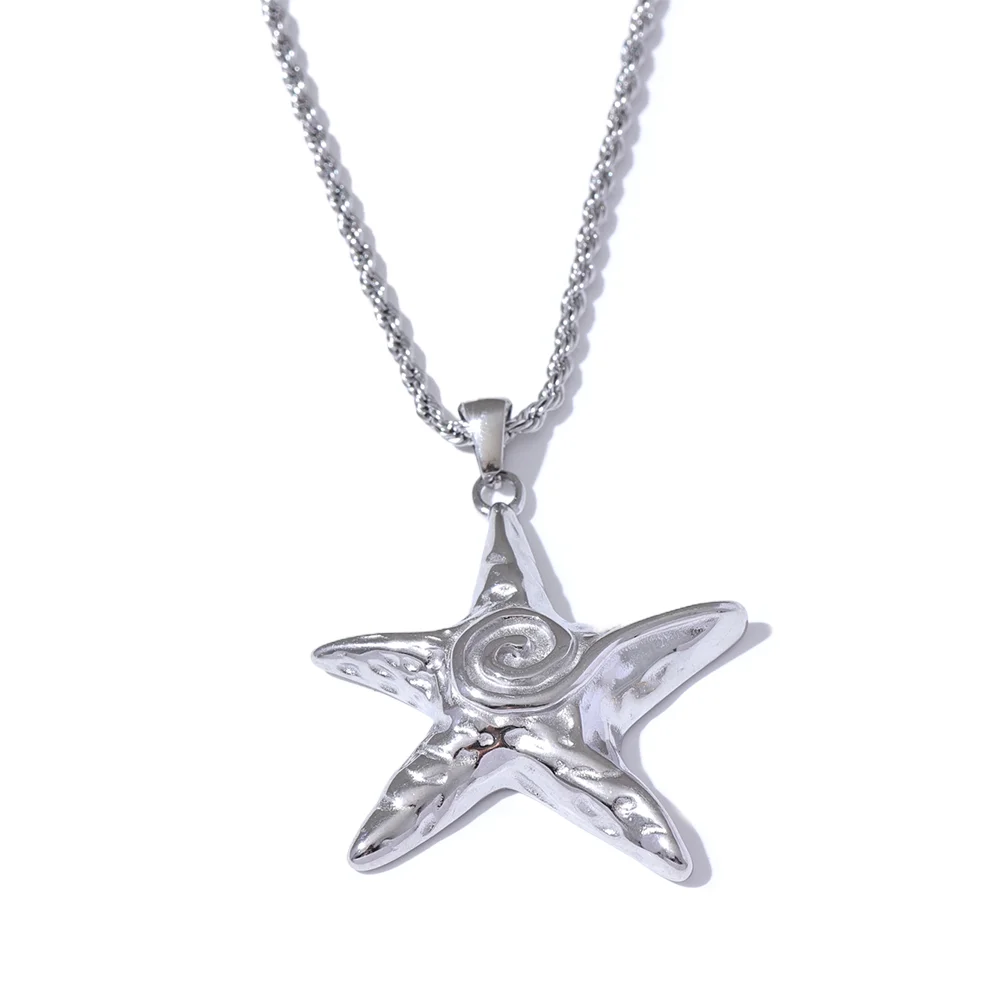 Stella Necklace
