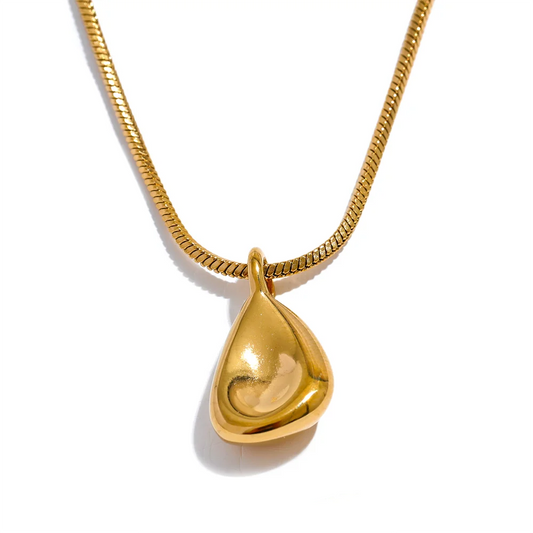 Niva Necklace