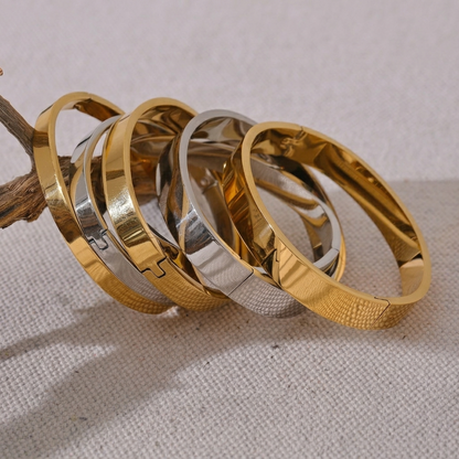 Linea Bracelet