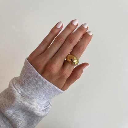 Cora Ring