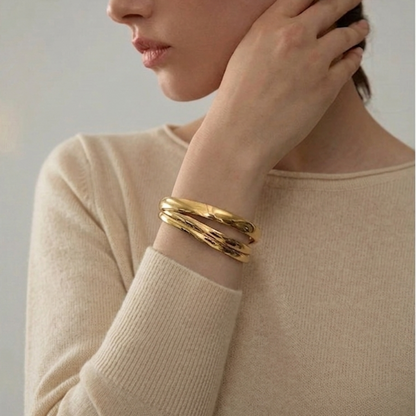 Mira Bracelet
