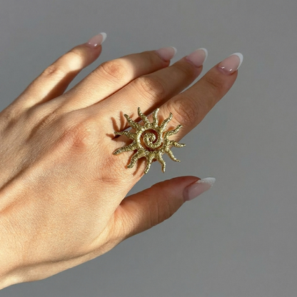 Solis Ring