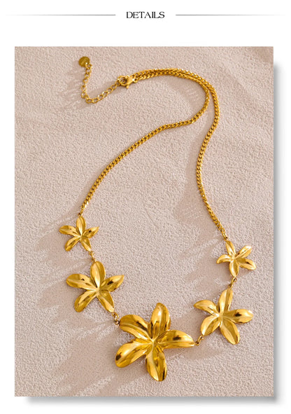 Kaia Necklace