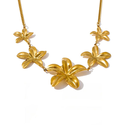 Kaia Necklace