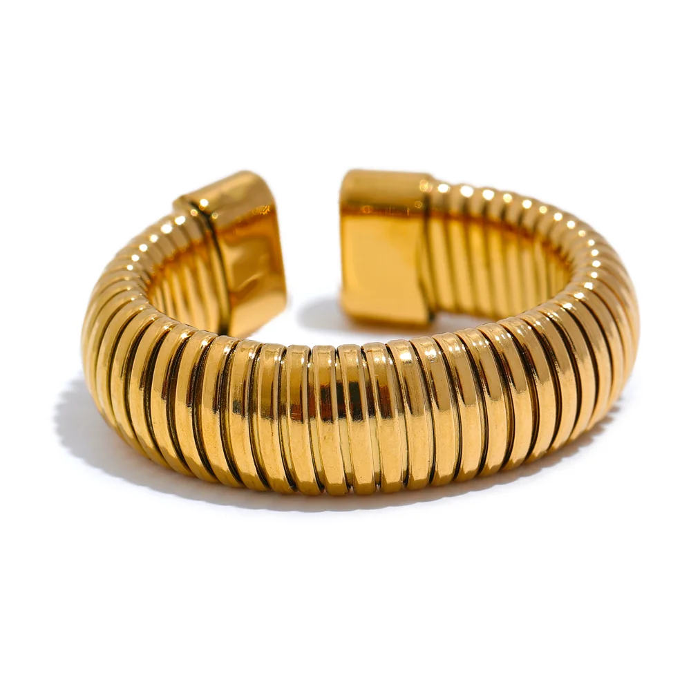 Riva Ring