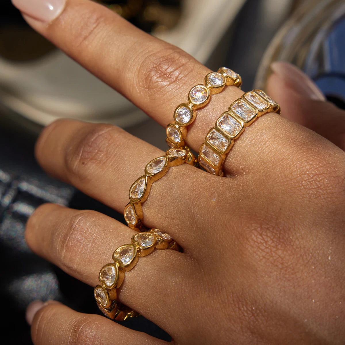 Lumi Crystal Ring