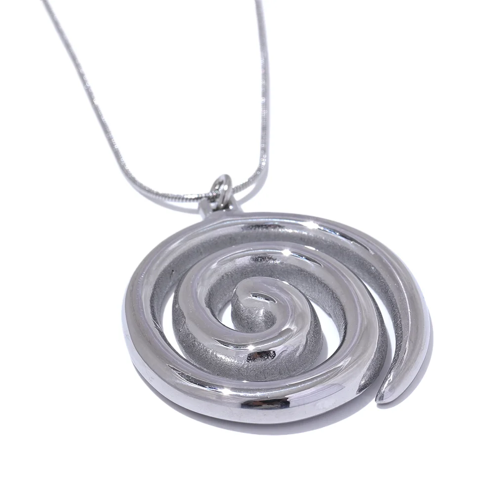 Aurelia Necklace