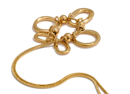 Eira Necklace