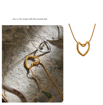 Amor Necklace