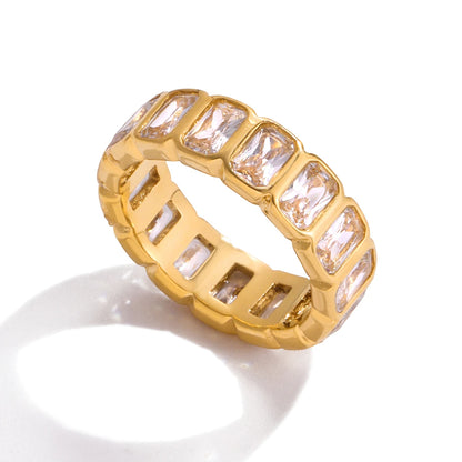Lumi Crystal Ring