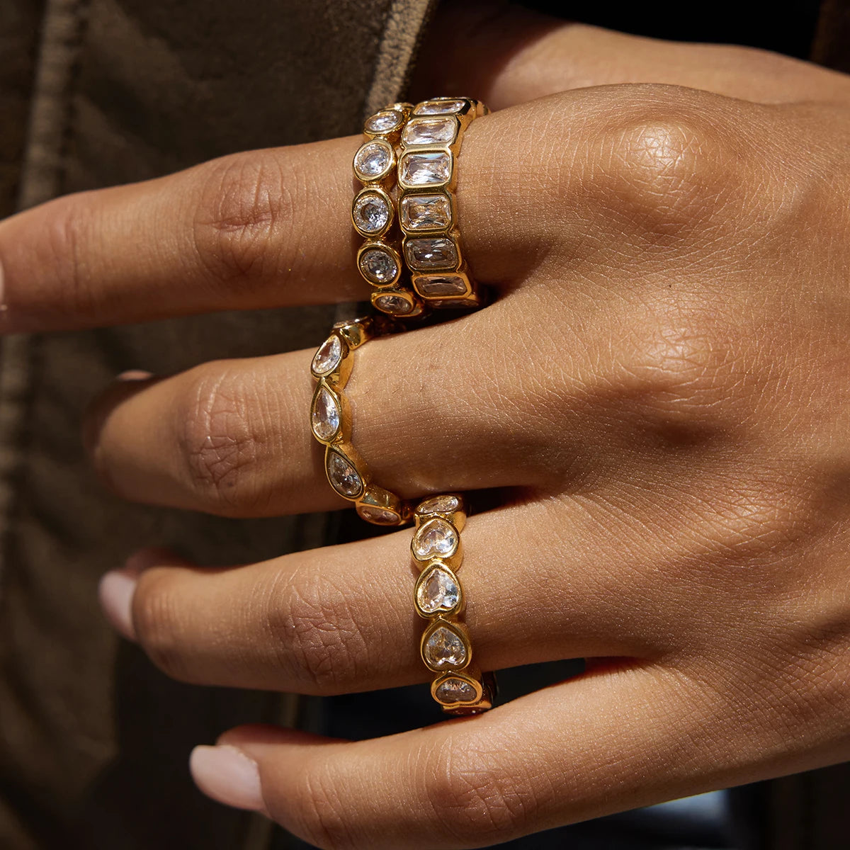 Lumi Crystal Ring