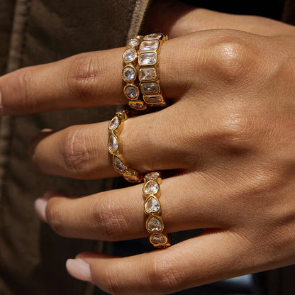 Lumi Crystal Ring