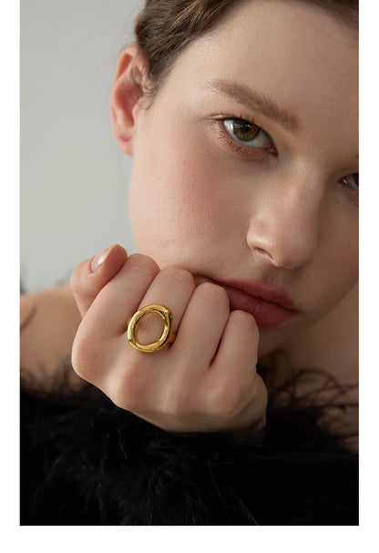 Ona Ring