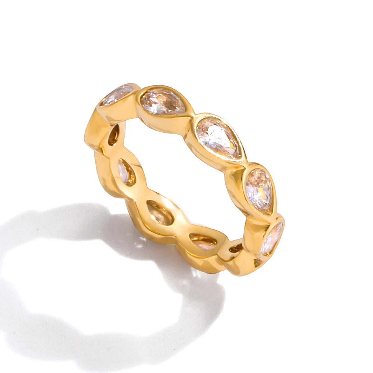 Lumi Crystal Ring