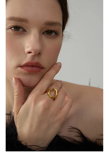 Ona Ring