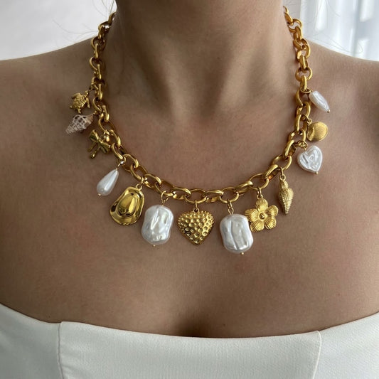 Vita Necklace